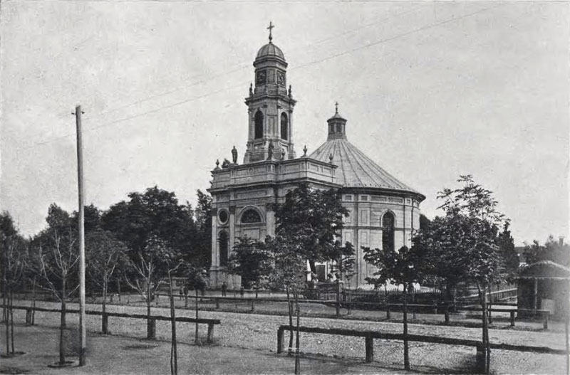 Prawdopodobnie pierwsze zdjęcie pabianickiego kościoła (przełom XIX i XX wieku). Źródło: Maksymilian Baruch, Pabianice, Rzgów i wsie okoliczne, Warszawa 1903