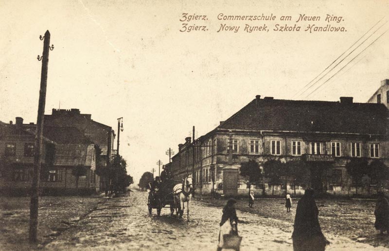 Nowy Rynek w Zgierzu na starej pocztówce (ze zbiorów Muzeum Miasta Zgierza)